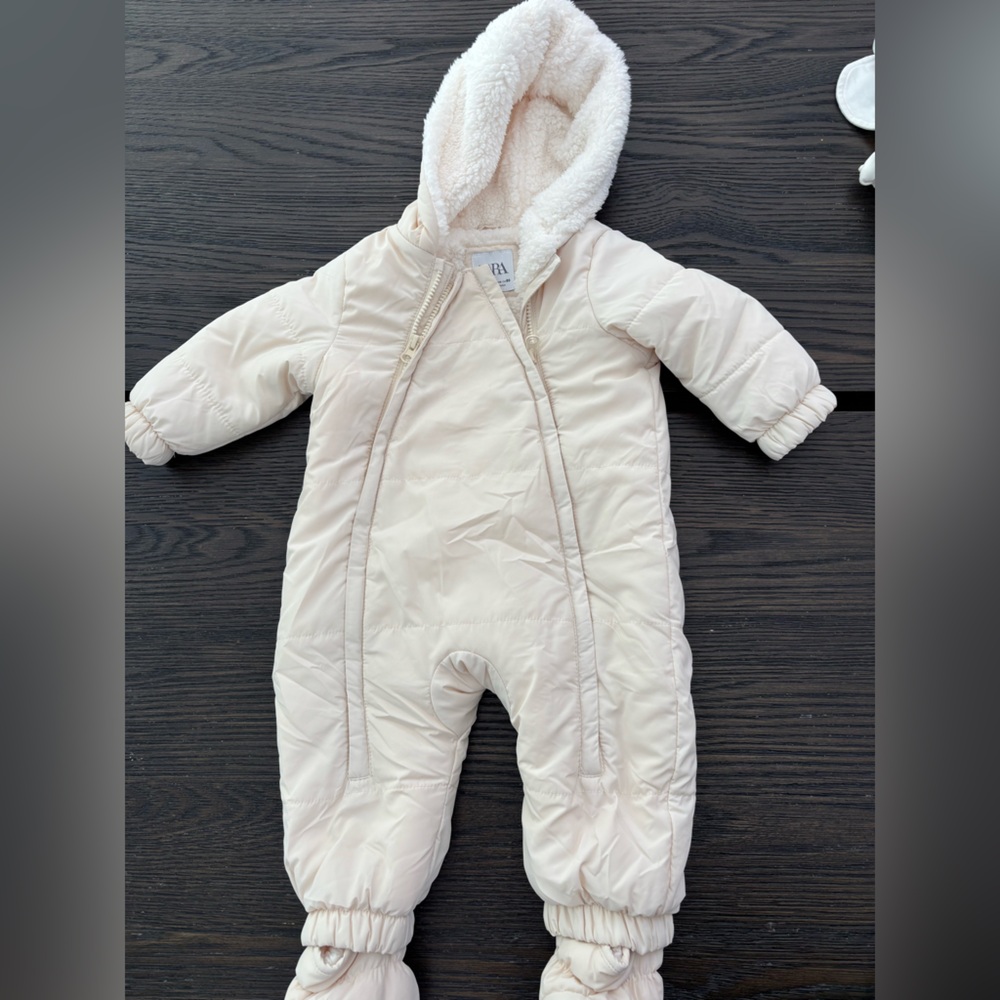 Zara baby puffer snow suit size 9-12